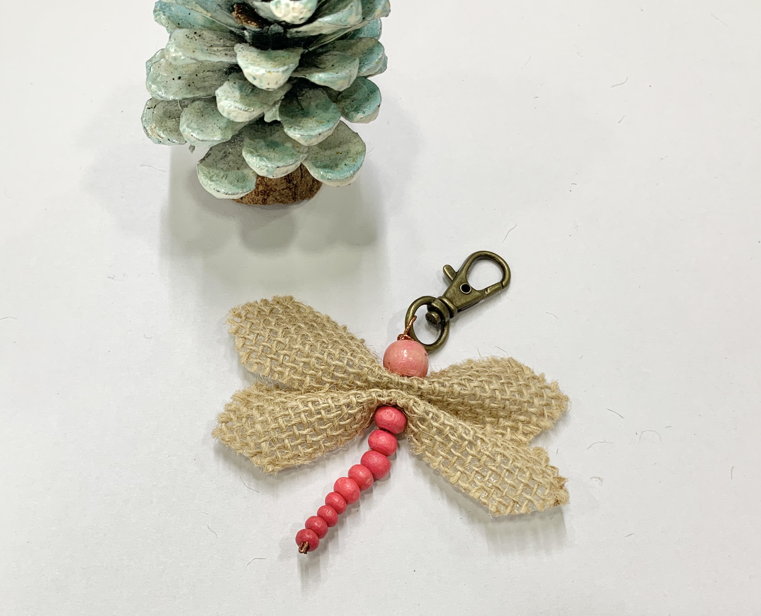 Móc khóa chuồn chuồn handmade - Giao màu ngẫu nhiên