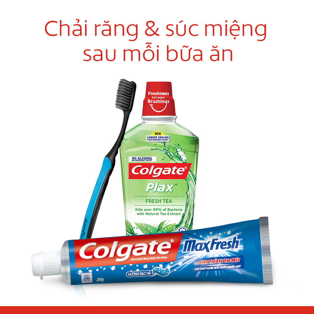 Bộ 2 kem đánh răng Colgate the mát bạc hà Maxfresh 230g/tuýp tặng kèm bàn chải lông tơ và 2 bàn chải đánh răng Colgate than hoạt tính kháng vi khuẩn SlimSoft Charcoal mềm mảnh