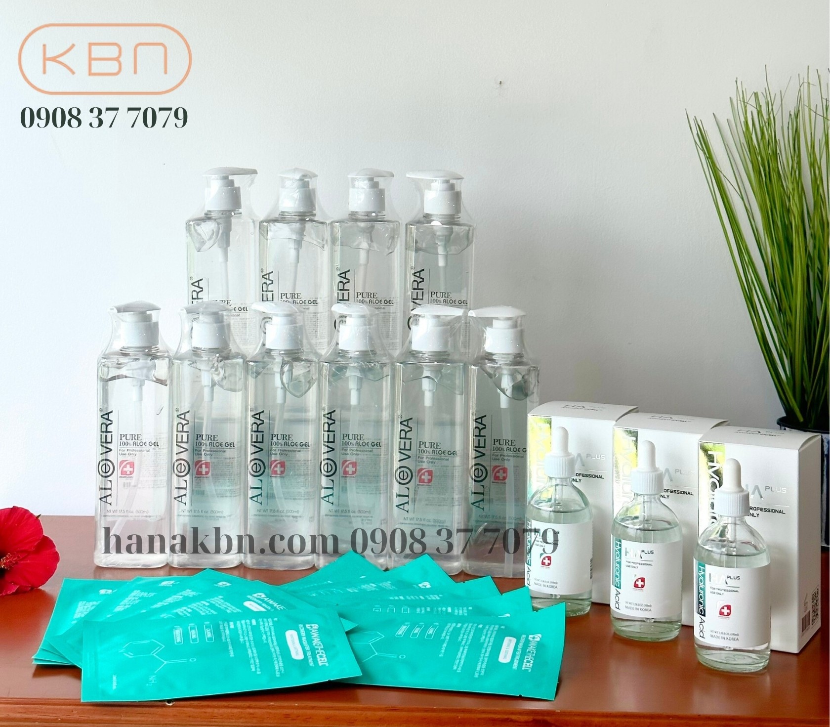 Combo 10 Chai Gel Nha Đam Aloe Vera Hàn Quốc - Làm Dịu Da Nhạy Cảm, Khô, Mụn + Tặng 3 Serum HA Plus 100ml + Tặng 10 Mặt Nạ Soothing