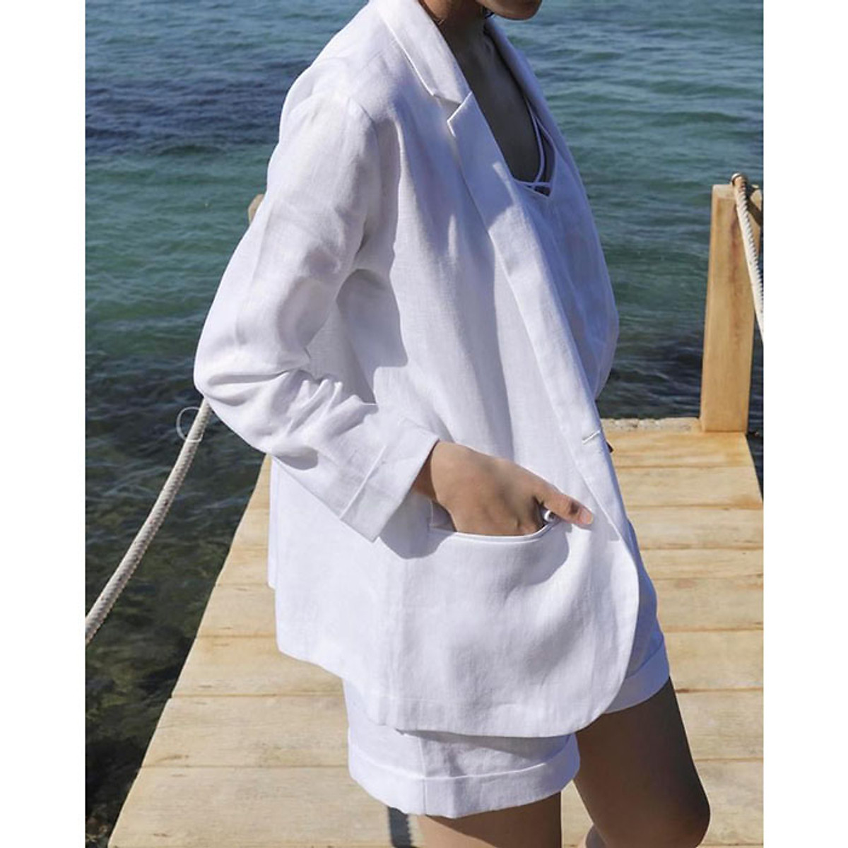 Set bộ 3 món vest blazer Linen ve vuông công sở + Quần short + Áo 2 dây trẻ trung - Trắng