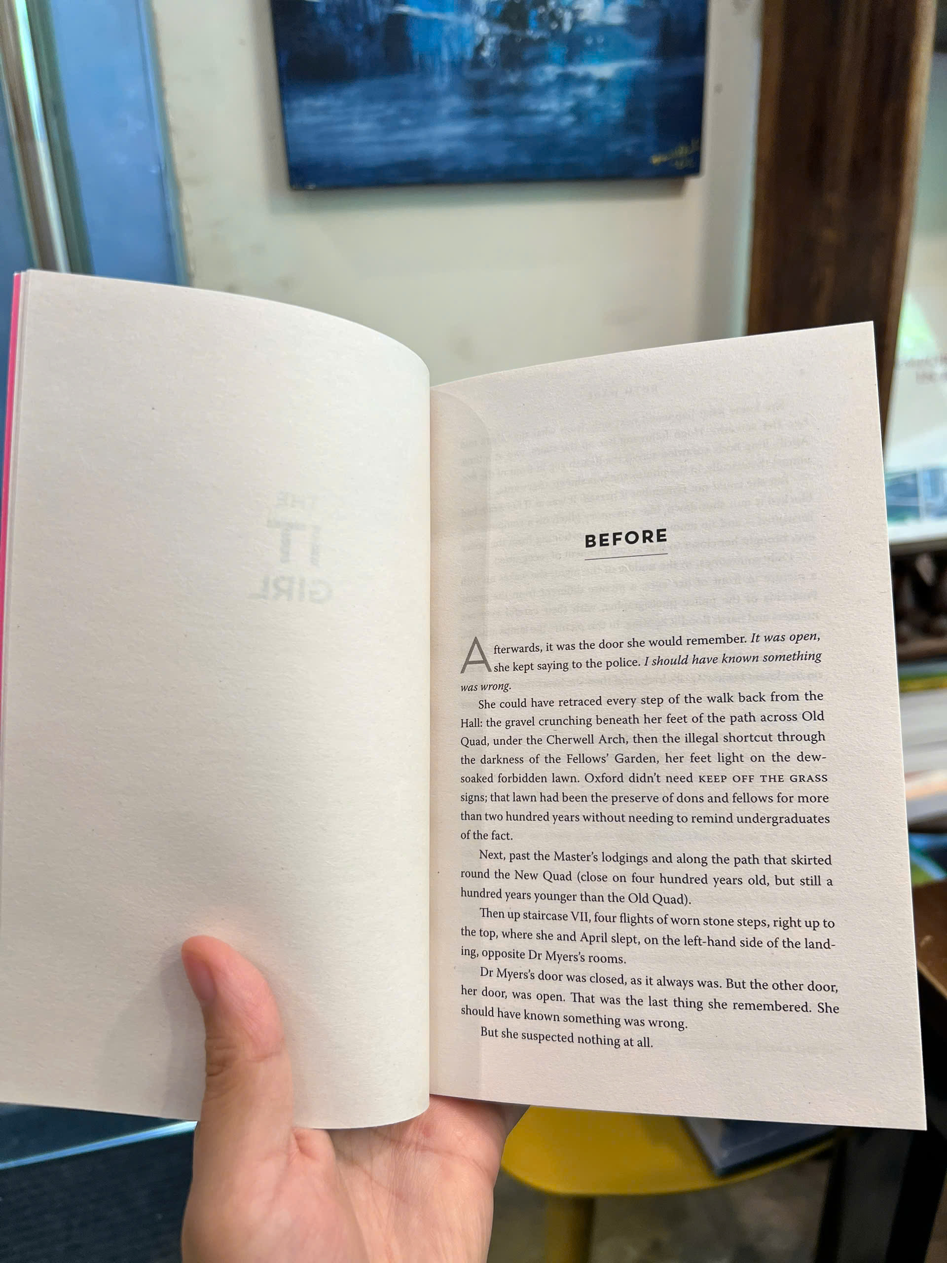 Sách - The IT Girl by Ruth Ware | Mystery Thriller / Trinh thám Tội Phạm Tiếng Anh / Ngoại văn