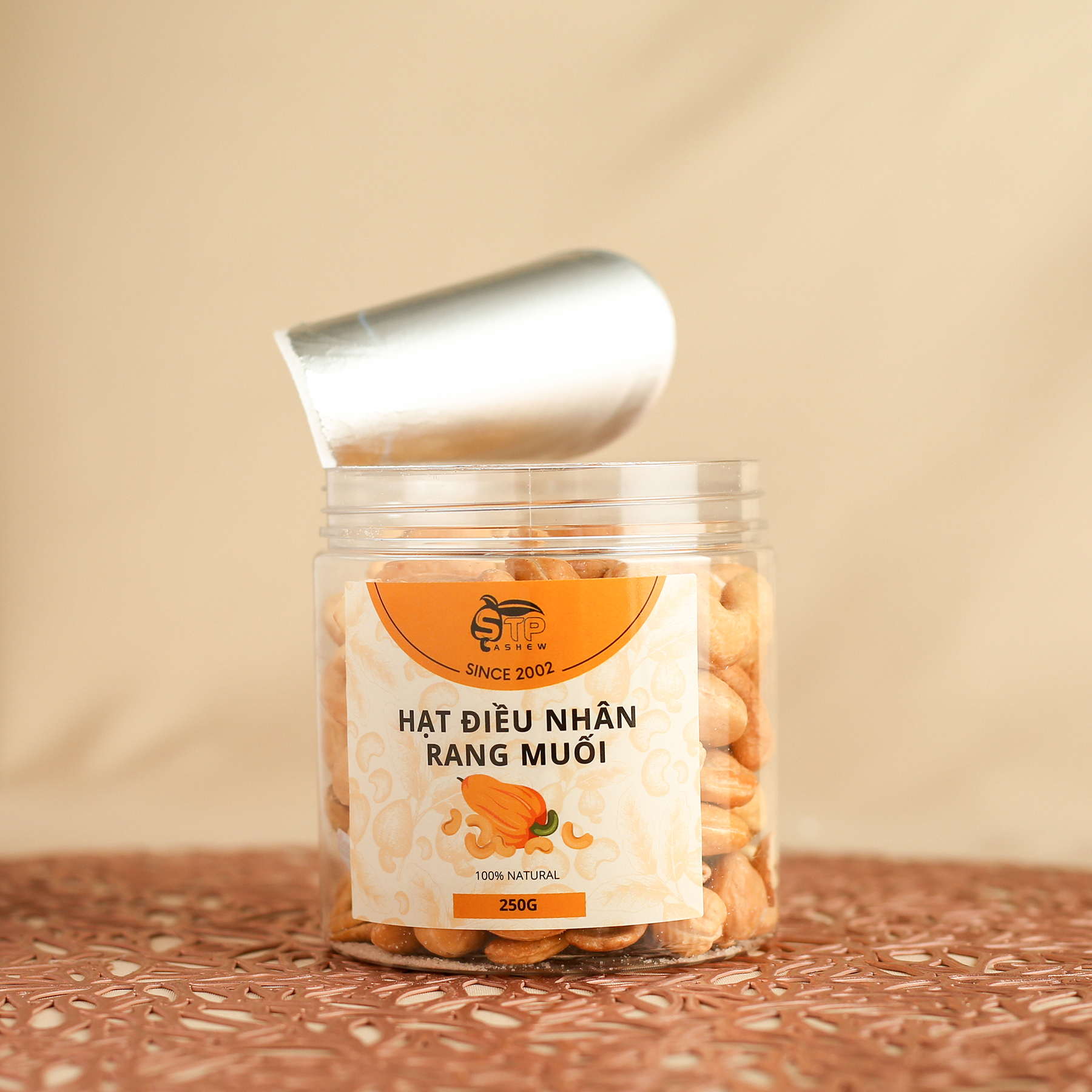 Hạt Điều Nhân Rang Muối STP Food Hũ 250g – Hạt Điều Thơm Ngon, Giòn Béo, Giàu Chất Dinh Dưỡng, Rất Tốt Cho Sức Khỏe