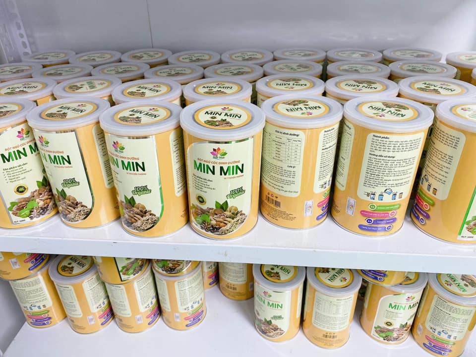Ngũ Cốc Lợi Sữa , Bầu Min Min tặng ly sứ cao cấp