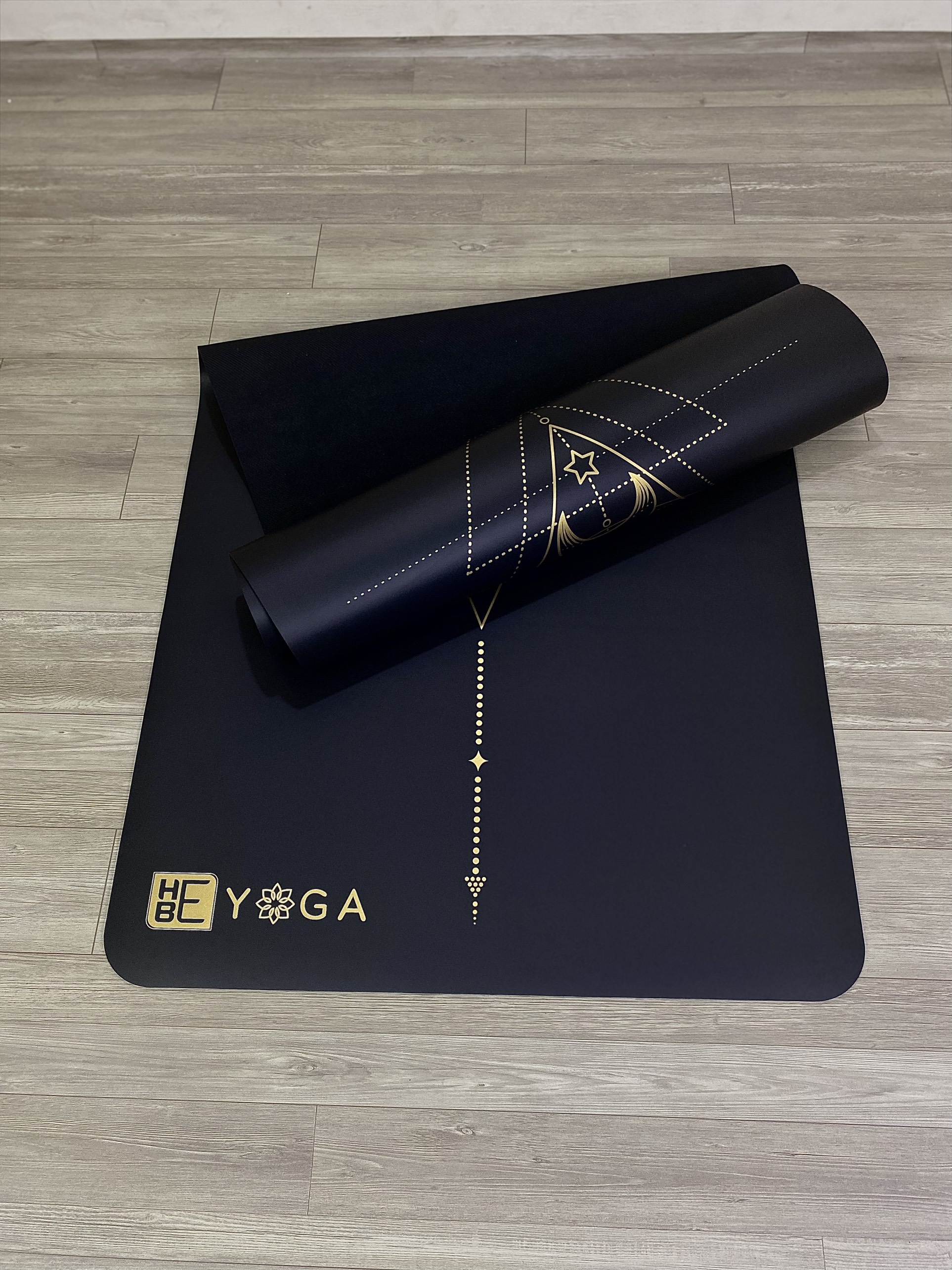 Thảm Tập Yoga Hebeyoga Pu Cao Su Hoa Văn Hoạ Tiết Cao Cấp 5mm