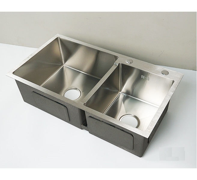 Chậu Rửa Chén Hai Hố Lệch - INOX Đúc