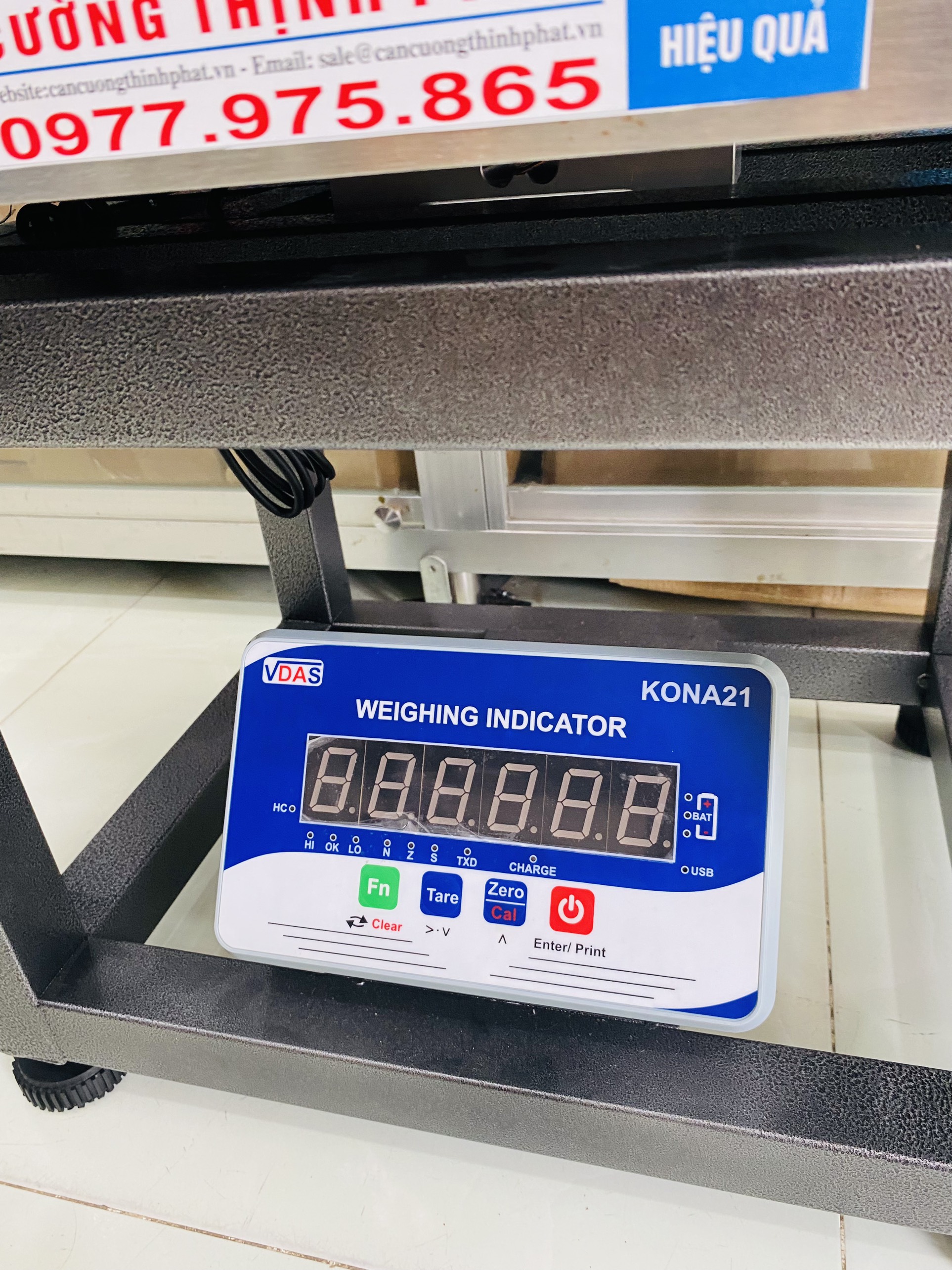 CÂN GHẾ NGỒI KONA21 mức tải 100kg, mặt cân 40x50cm