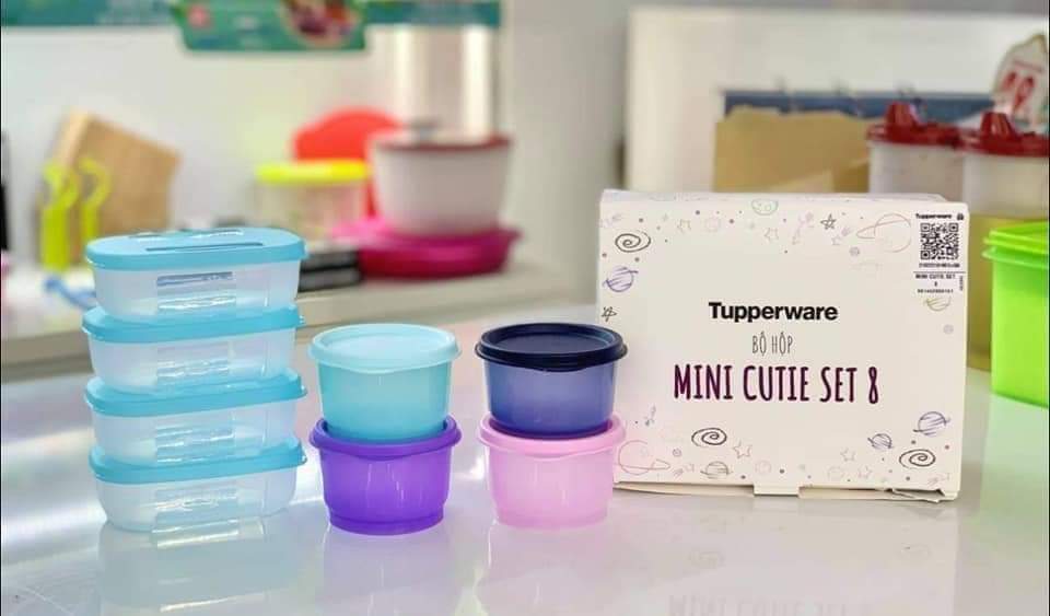 Bộ hộp đựng thực phẩm ăn dặm cho bé Tupperware Mini Cutie 8 hộp - nhựa nguyên sinh an toàn cho bé