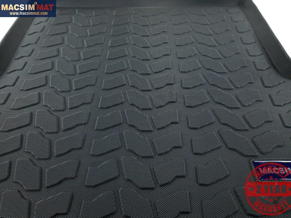 Thảm lót cốp Chevrolet Captiva nhãn hiệu Macsim chất liệu TPV cao cấp màu đen