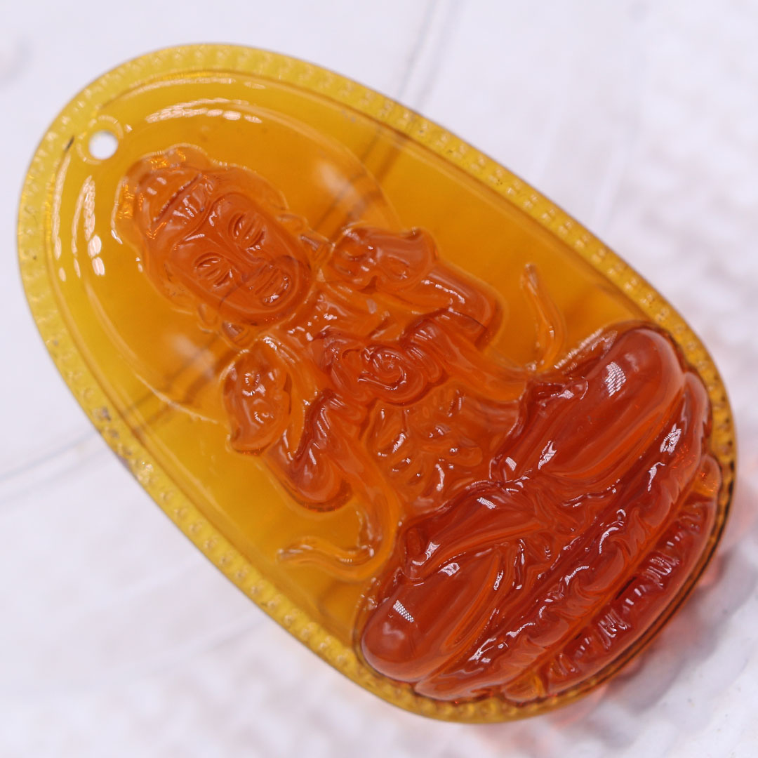 Mặt Phật Đại nhật như lai pha lê cam 1.9cm x 3cm  kèm vòng cổ dây da đen + móc inox vàng, Phật bản mệnh, mặt dây chuyền