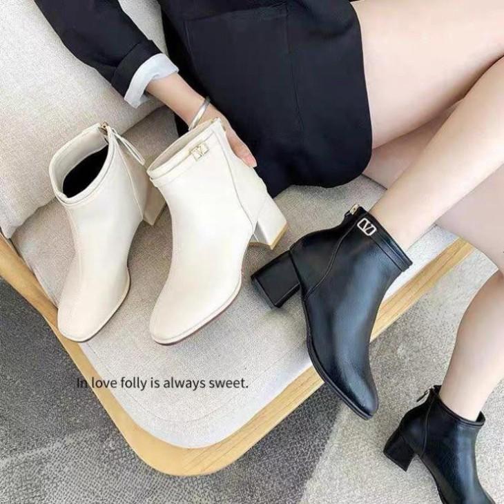 Giày Boot Nữ, Giày Boot Cổ Thấp Gót Cao 5 Cm Siêu Đẹp Da Mềm Hai Màu Đen - Kem Trắng Hàng Cao Cấp Minhtushoes S