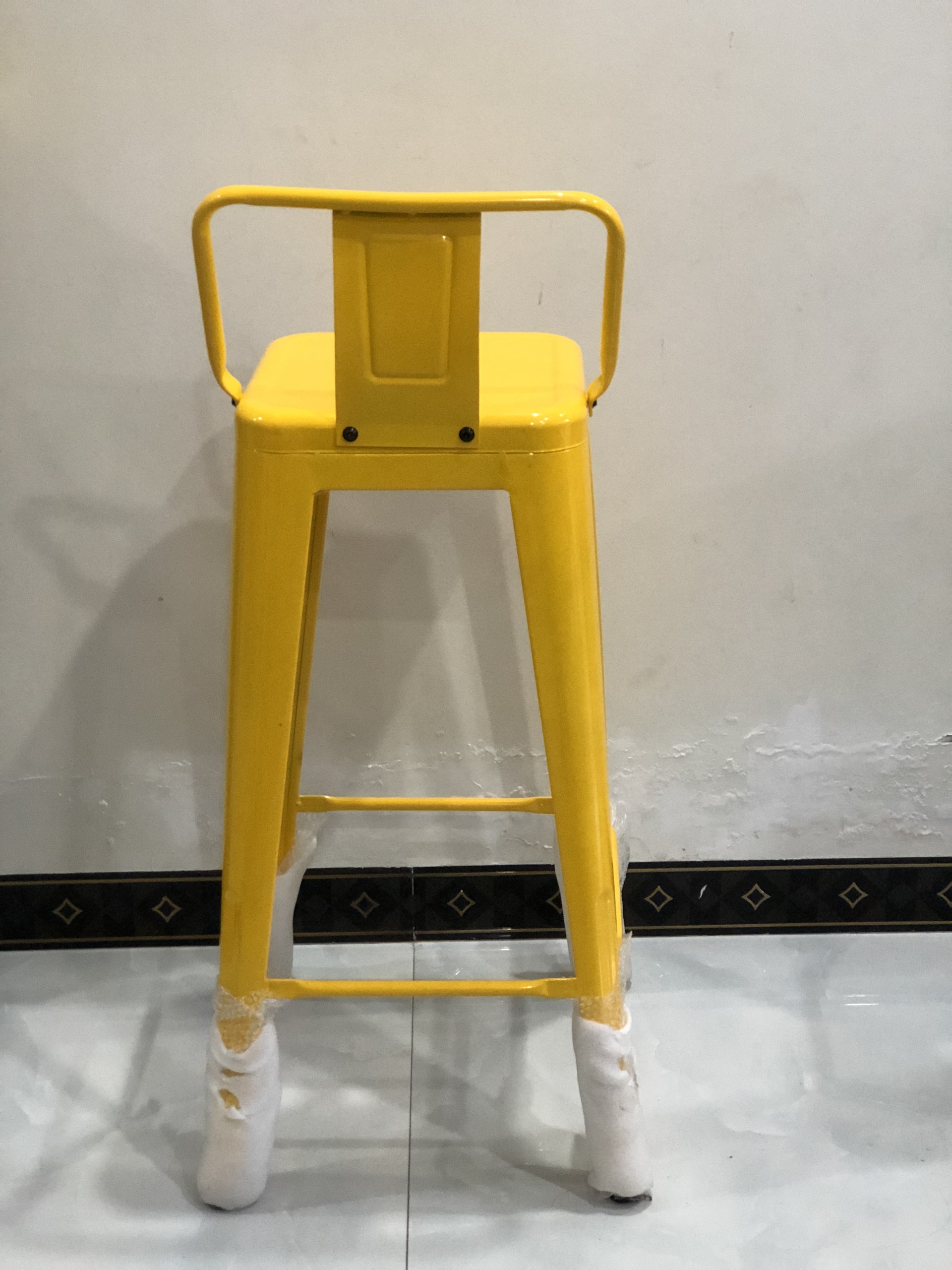Ghế bar, ghế quầy bar sắt sơn kiểu hiện đại VIMOS
