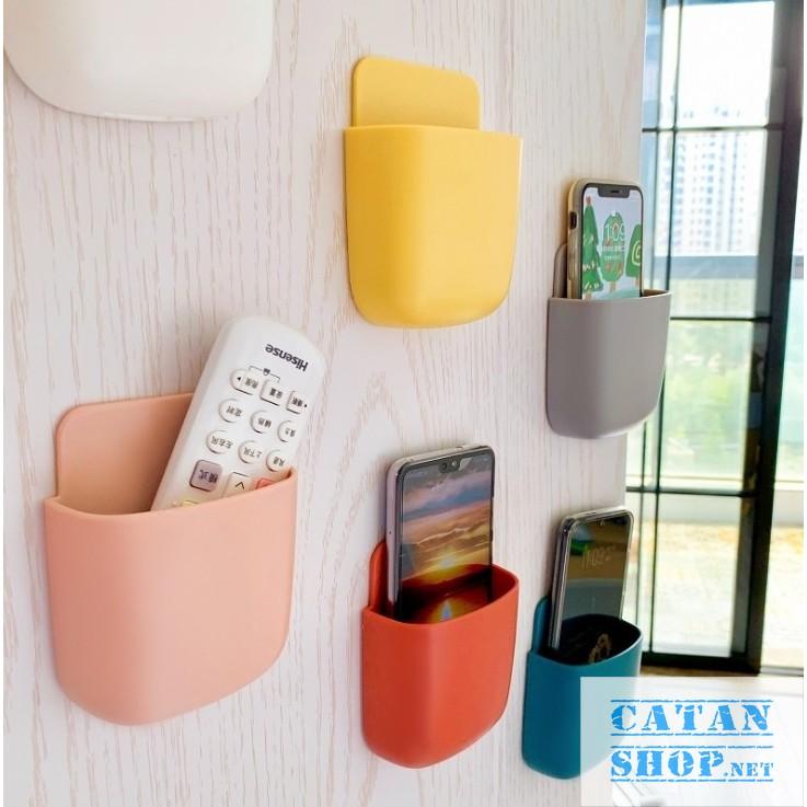 Hộp treo sạc điện thoại, kệ treo remote, đồ dùng dán tường đa năng tiện lợi giúp tiết kiệm không gian GD462-hoptreosac