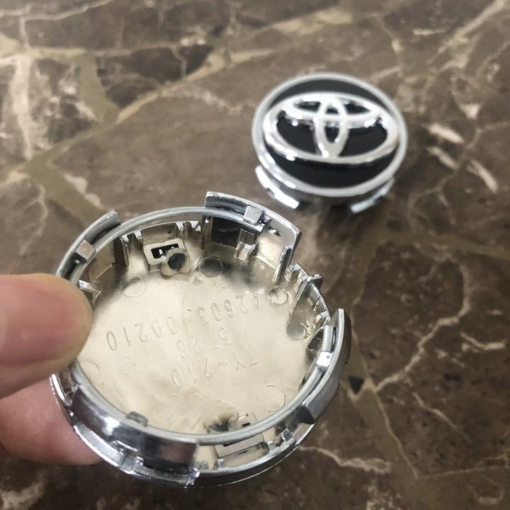 Logo chụp mâm, ốp lazang bánh xe ô tô Toyota đường kính ngoài 53MM