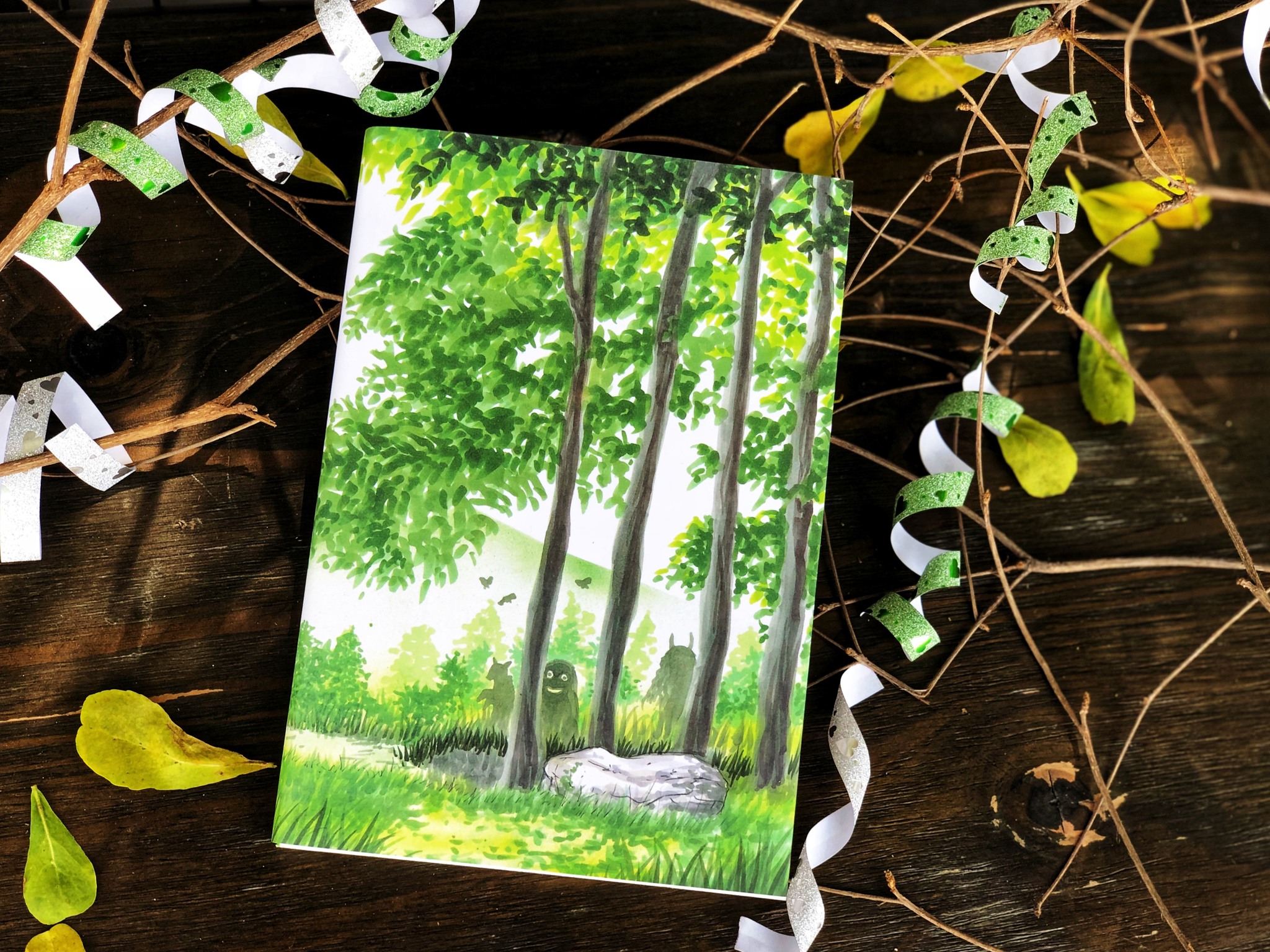 Khu Rừng Đom Đóm (Bản Đặc Biệt Mới Nhất - Tặng Kèm Lót Ly + Bìa Áo + Poster Nhỏ)
