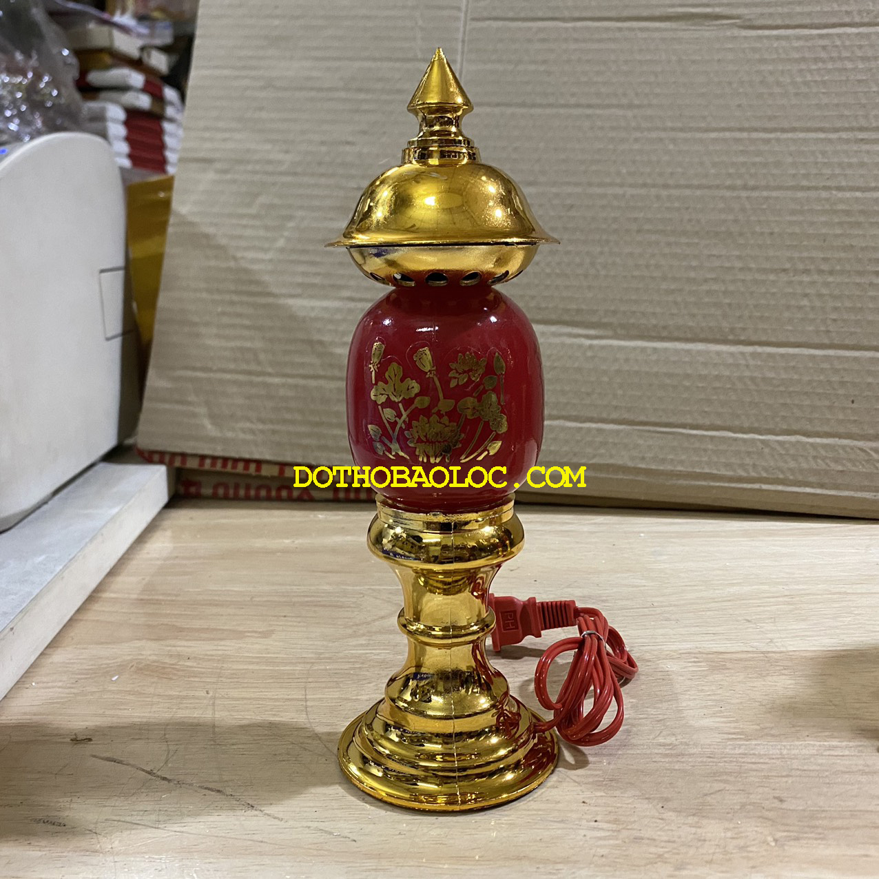Đèn thờ phú quý cao 22cm ngang 7cm