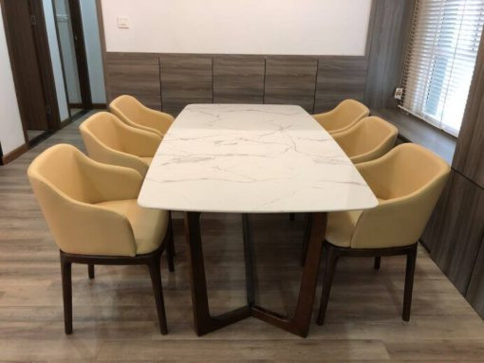 Bộ bàn Concorde 1m6 + 6 ghế Grace có tay