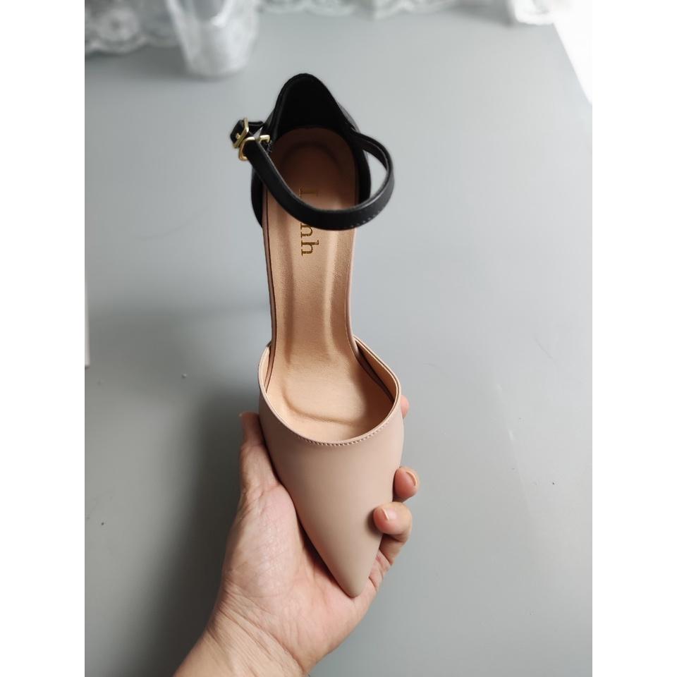 Sandal cao gót bít mũi 11cm