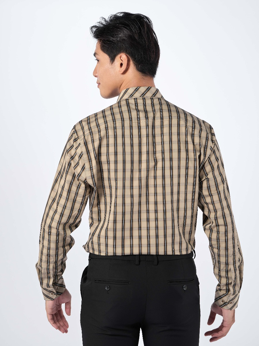 OWEN - Áo Sơ mi dài tay Owen Regularfit chất Cafe kẻ ca rô nâu be 220871