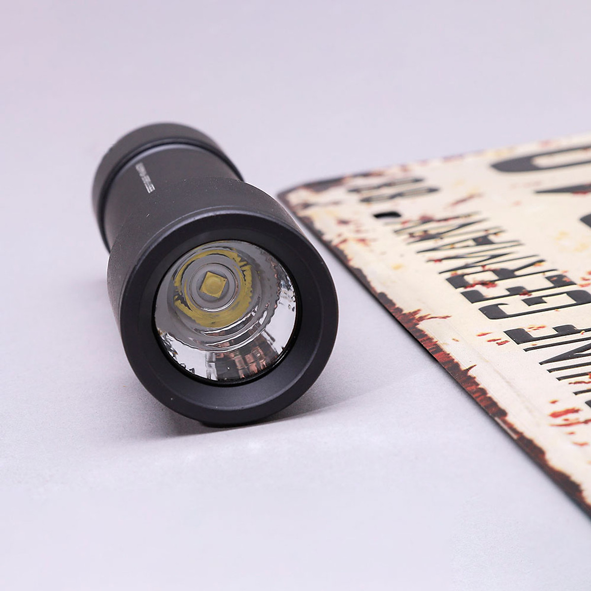 Đèn pin Sothing Beebest F1 tay cầm vỏ hợp kim, nhỏ gọn, phạm vi chiếu tối đa 130m- Hàng chính hãng