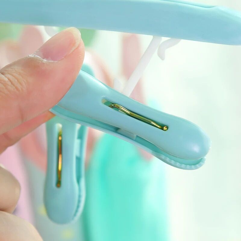 Combo 4 Móc Phơi Đồ, Móc Treo 8 Kẹp Đa Năng