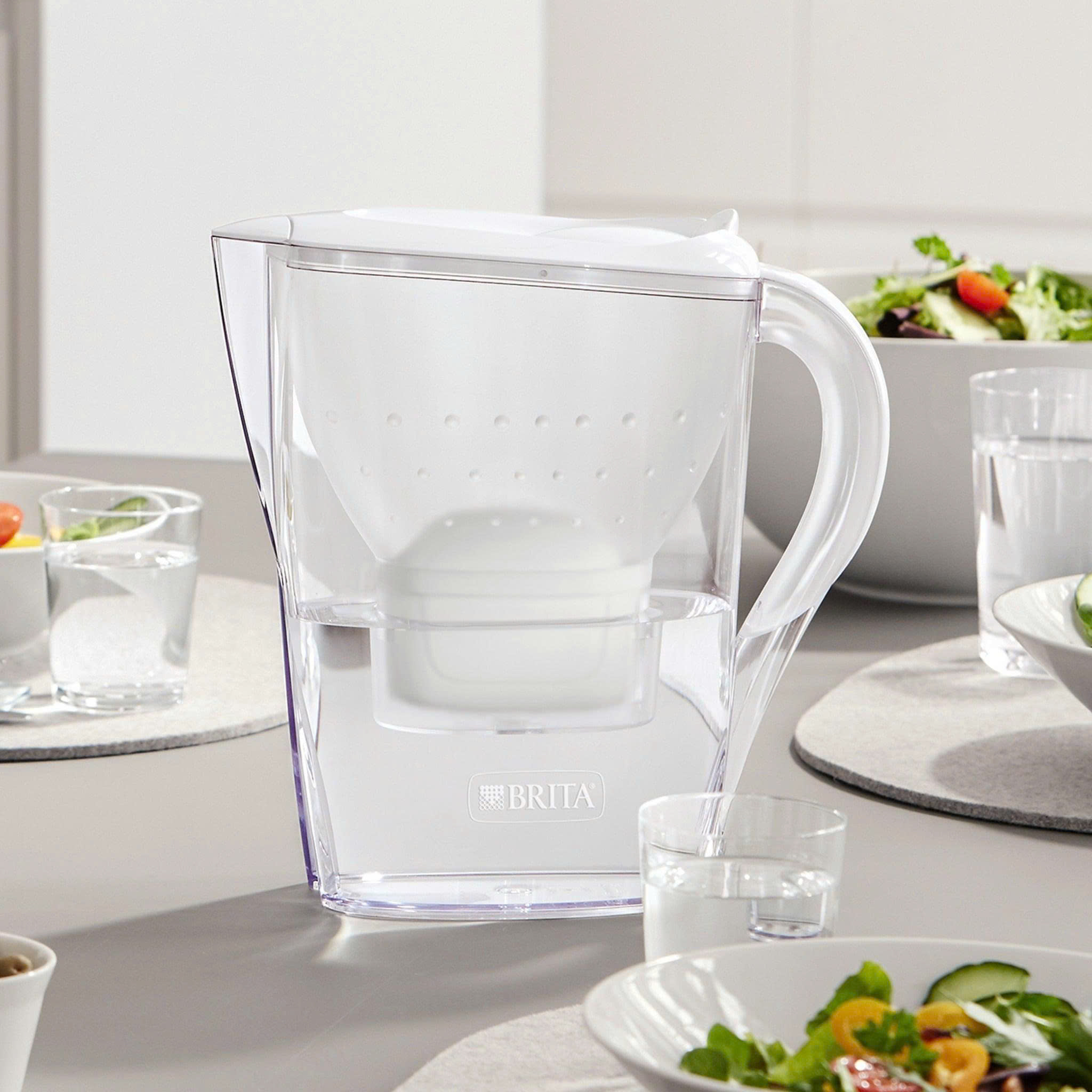 Bình lọc nước BRITA Marella Cool White 2.4L (có sẵn 1 lõi lọc Maxtra Pro 150L)