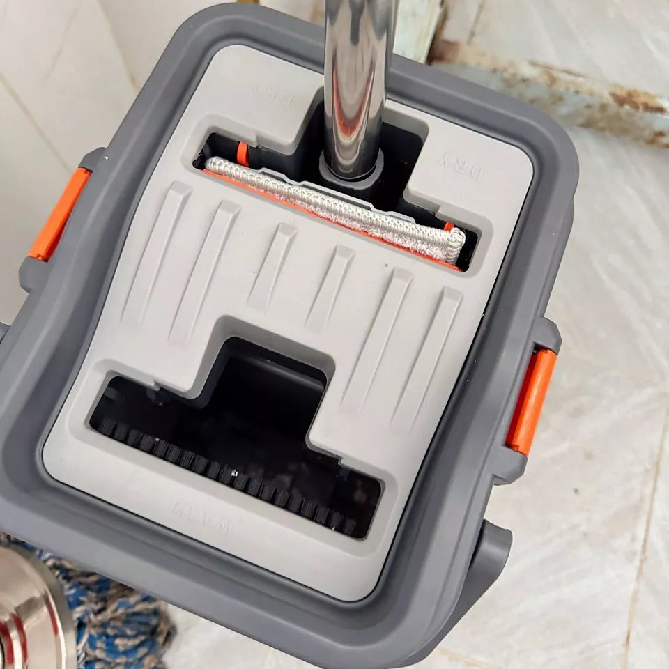 Bộ cây lau nhà tách nước tự vắt thông minh Kalpen G6 kèm 2 bông lau - hàng chính hãng