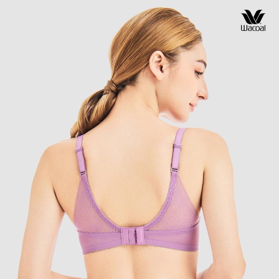 Áo lót Wacoal có gọng, nâng nhẹ, cup 3/4, trơn, dây liền, không mút ILB4953