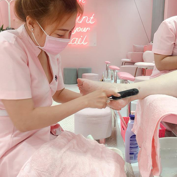 Combo Cắt Da Tay, Sơn Gel, Vẽ Cao Cấp Tại Vietgangz Nails