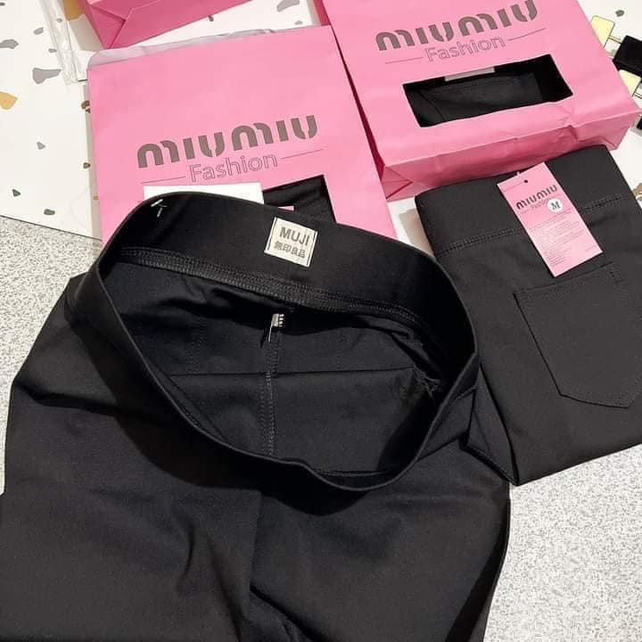 Quần legging Miu Miu hot hit mọi mặt trận