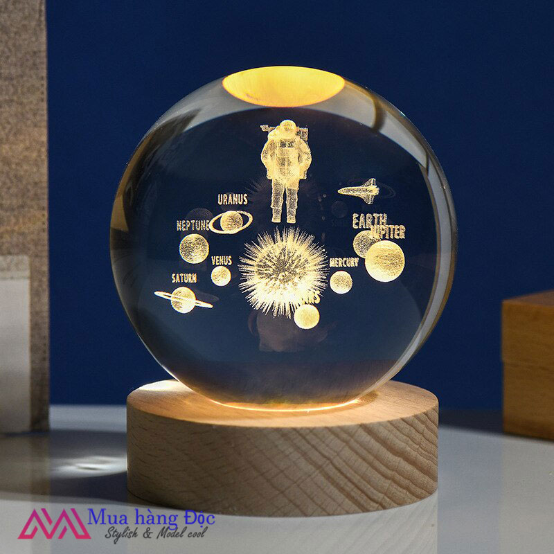 Bộ Quà Tặng Quả Cầu Pha Lê 3D LED Phi Hành Gia 6CM
