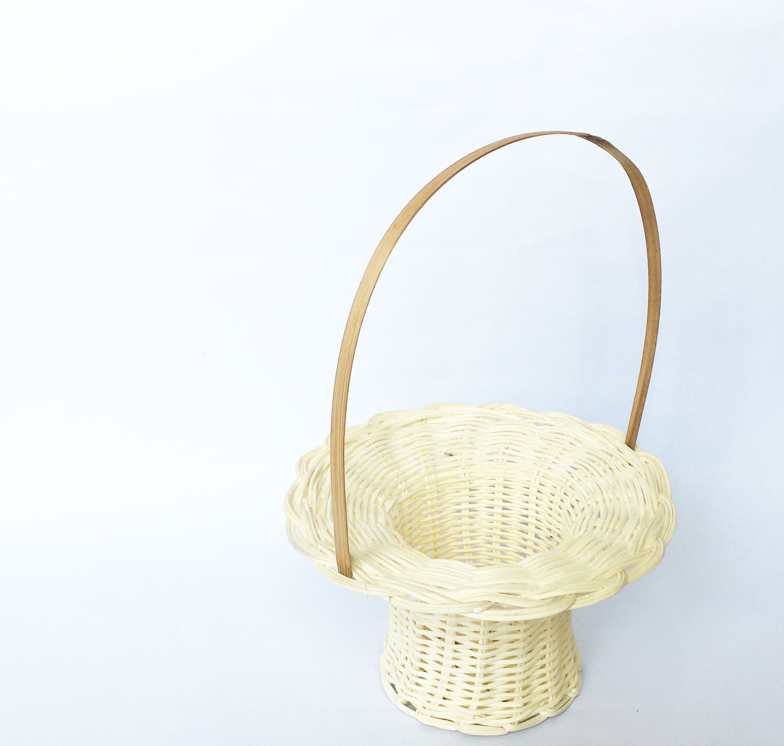 Lẵng hoa mây giỏ đan bằng mây tự nhiên KT M23xĐ13xC12cm  cắm hoa, decor, trang trí bằng mây