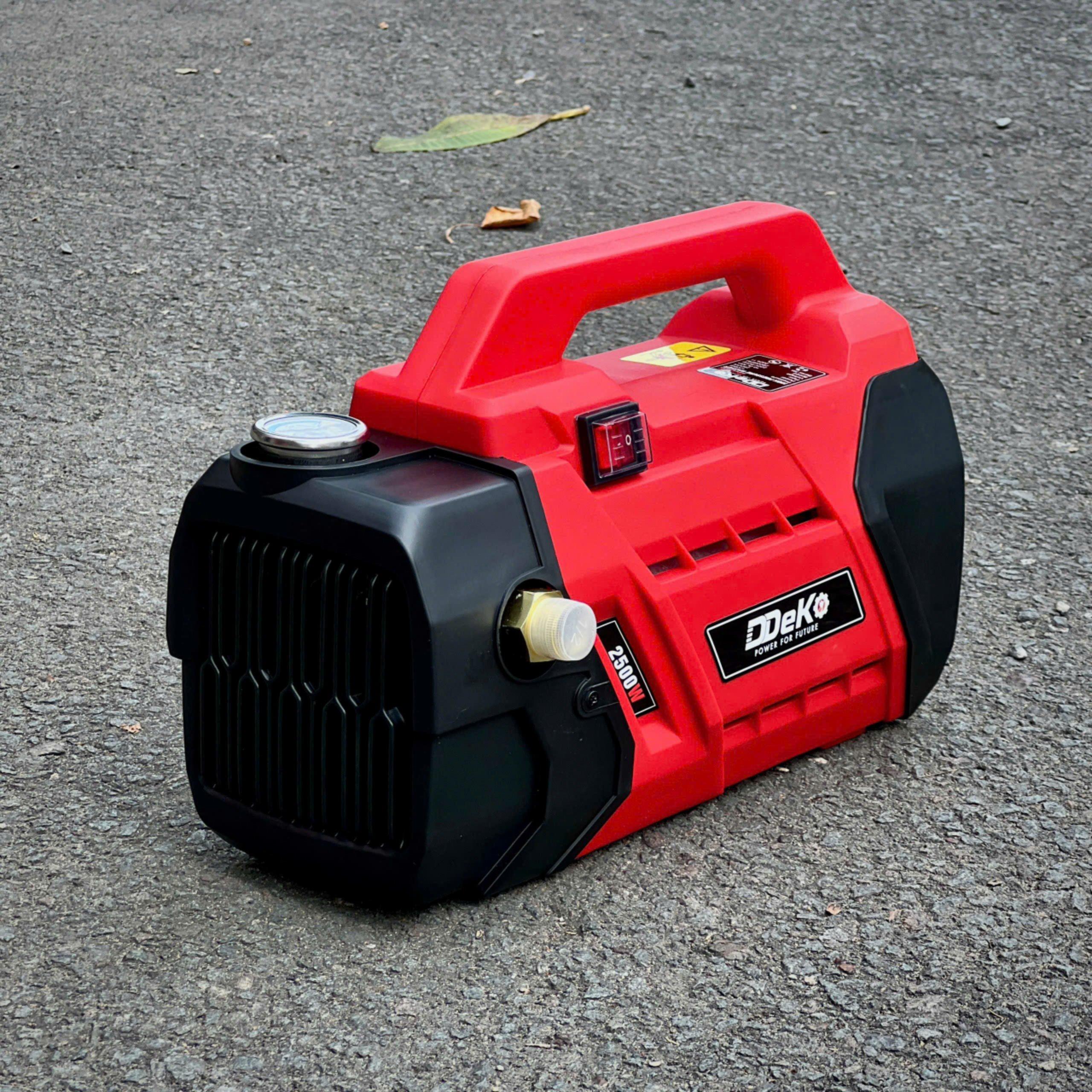 MÁY RỬA XE 2500W DK-P2000 DEKO - HÀNG CHÍNH HÃNG