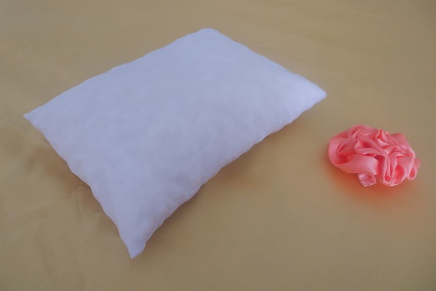Gối trẻ em cao su nhuyễn thiên nhiên 100% , kích thước 20*27cm