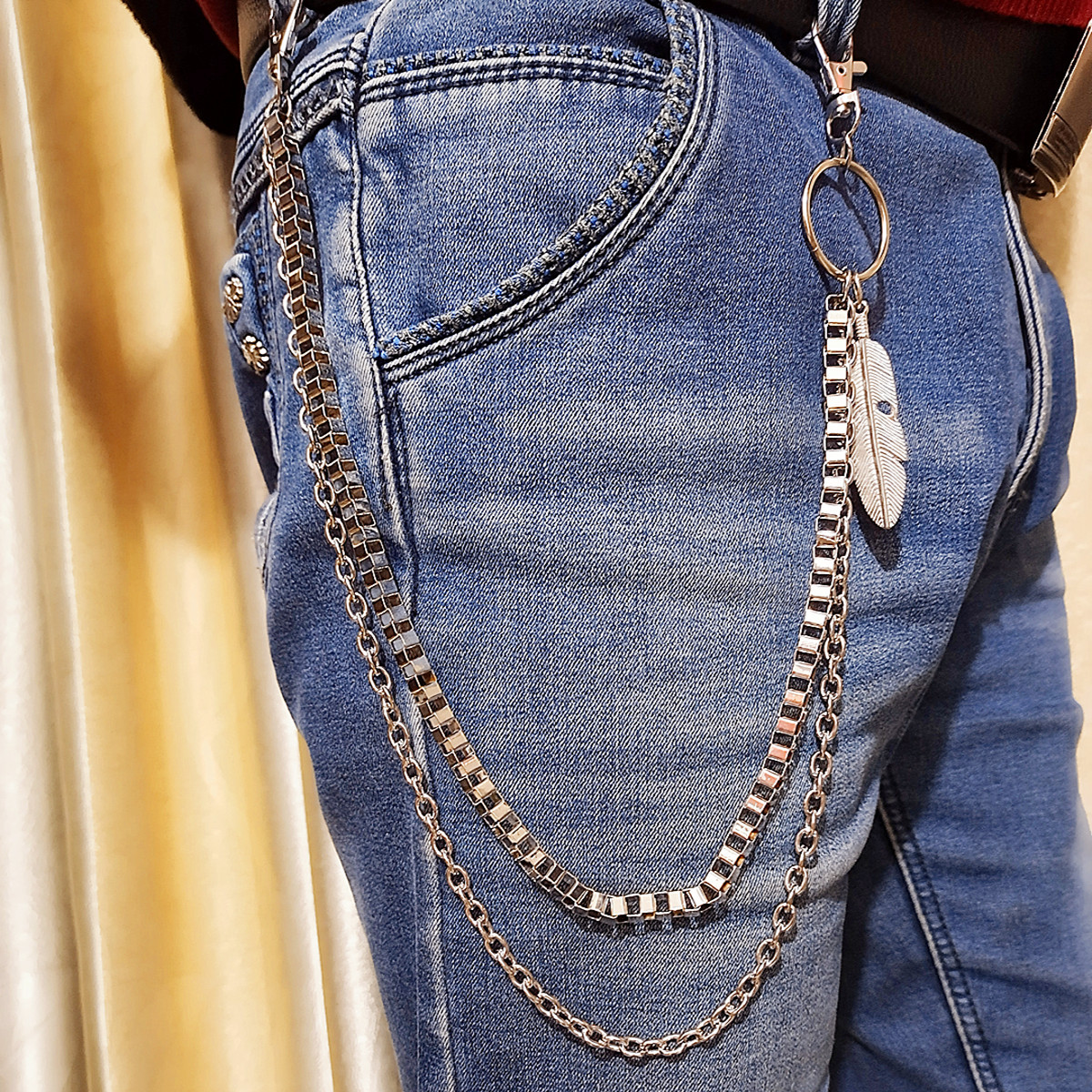 Chuỗi xích đeo thắt lưng chain quần jeans 2 tầng mix lông vũ XQ346