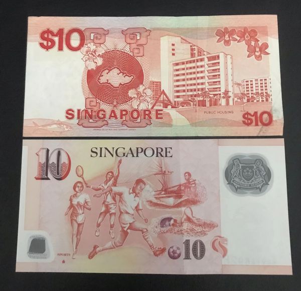 Tiền Singapore 10 dollars 2 tờ khác nhau 1 cottong 1 polymer
