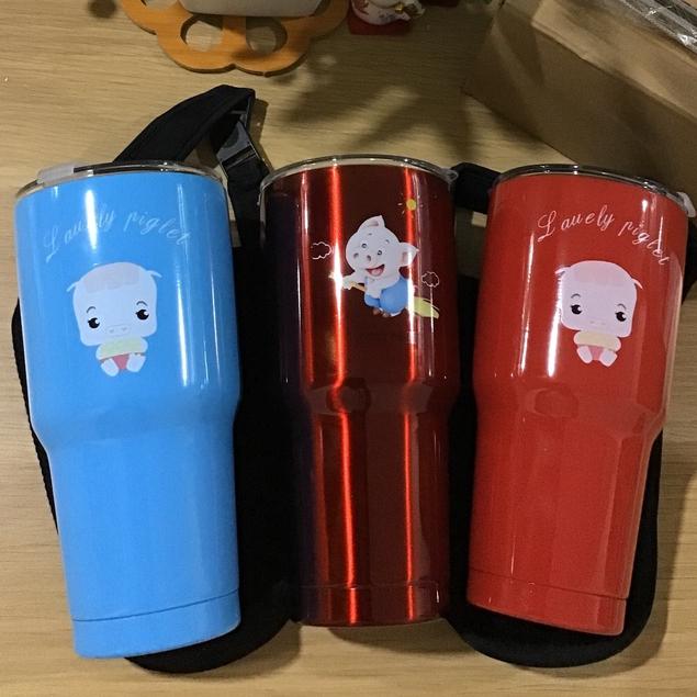 Combo Ly giữ nhiệt Thai Lan Yeiti 900ml theo màu logo ngẫu nhiên