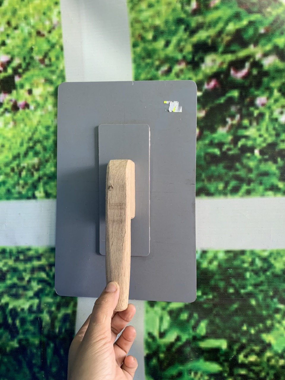 Bàn chà nhựa bàn kéo hồ xây dựng cán gỗ cam kết nhựa không vênh