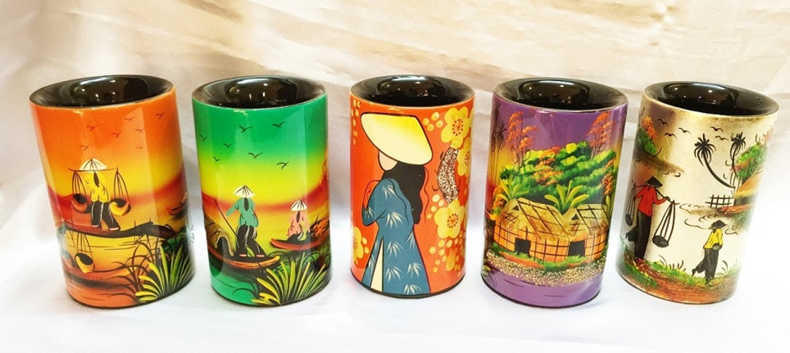 Cắm bút sơn mài