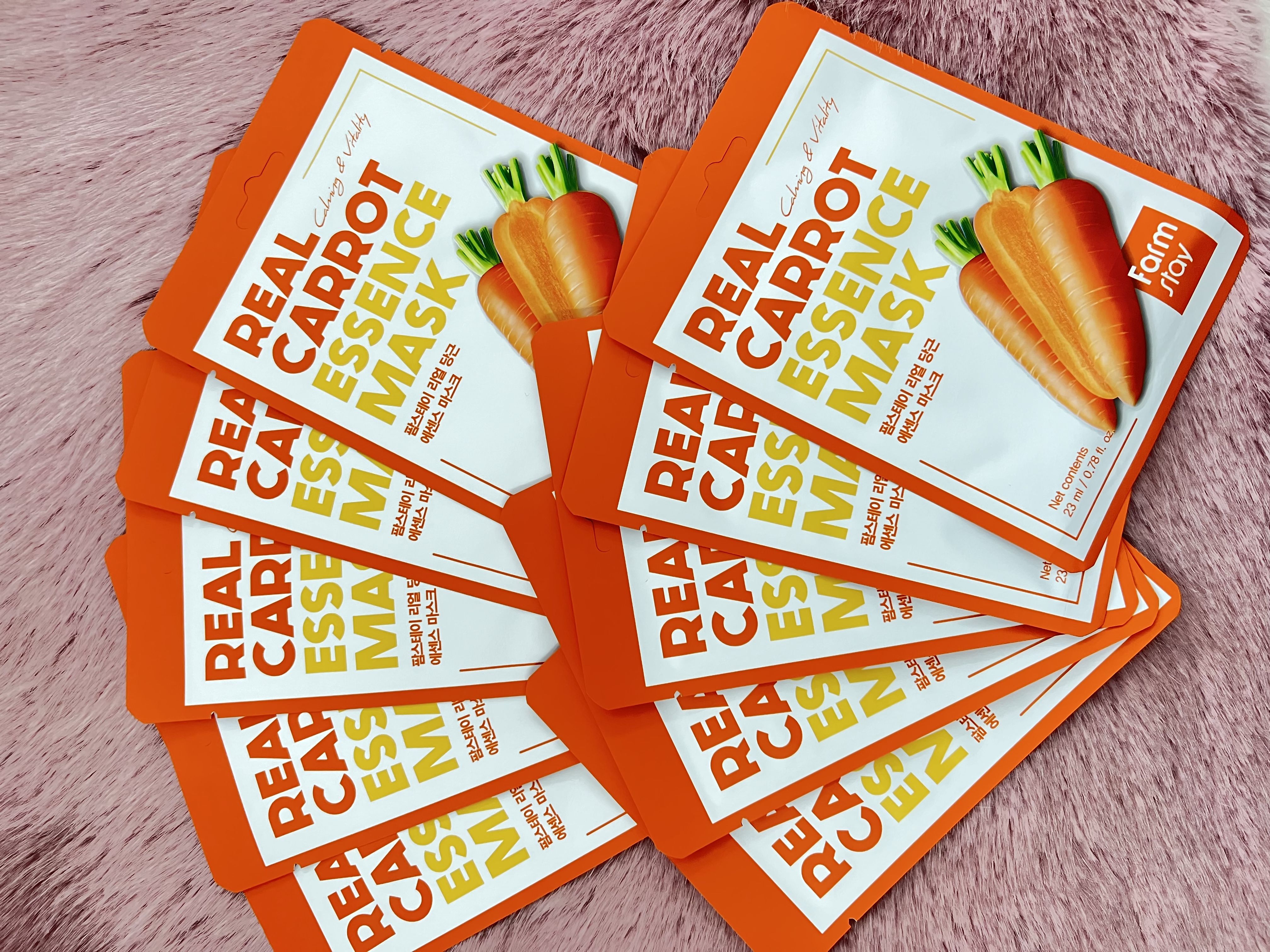 Set 10 Mặt nạ dưỡng trắng da tinh chất cà rốt - FARMSTAY REAL CARROT ESSENCE MASK - 23ml