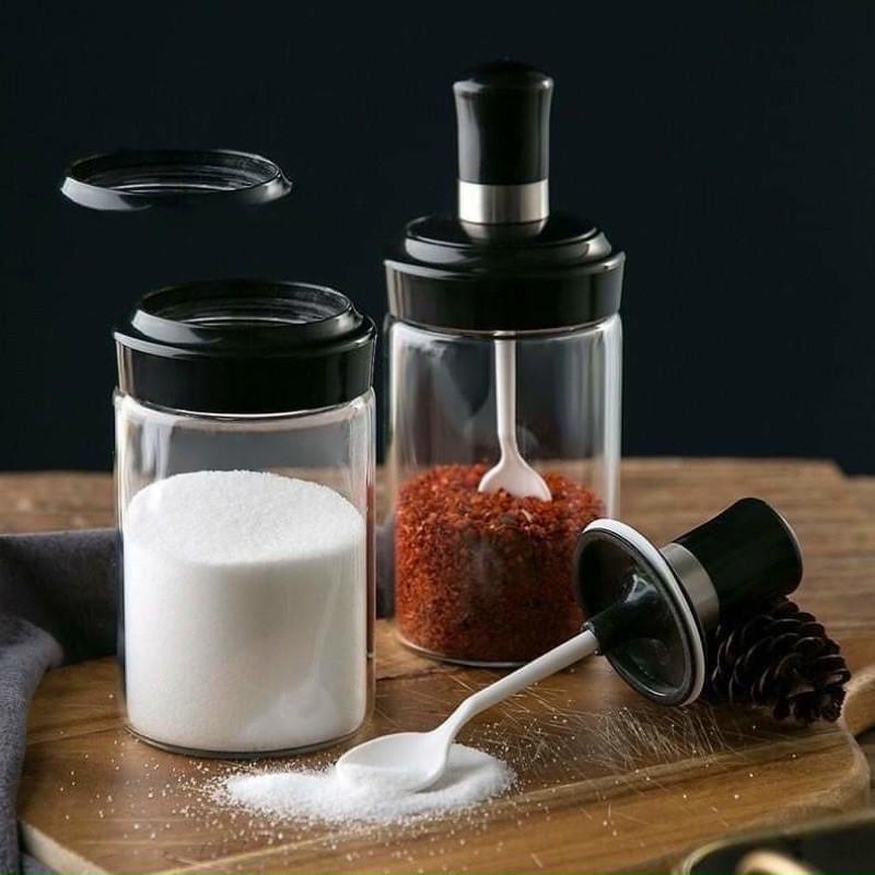 SALE️️ Lọ Đựng Gia Vị, Hũ Đựng Gia Vị Kèm Muỗng Mẫu Mới 2021