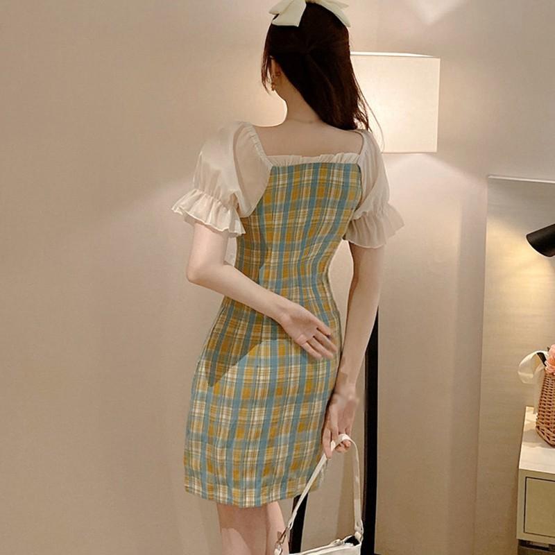 Đầm tay phồng cổ vuông kẻ sọc caro Retro