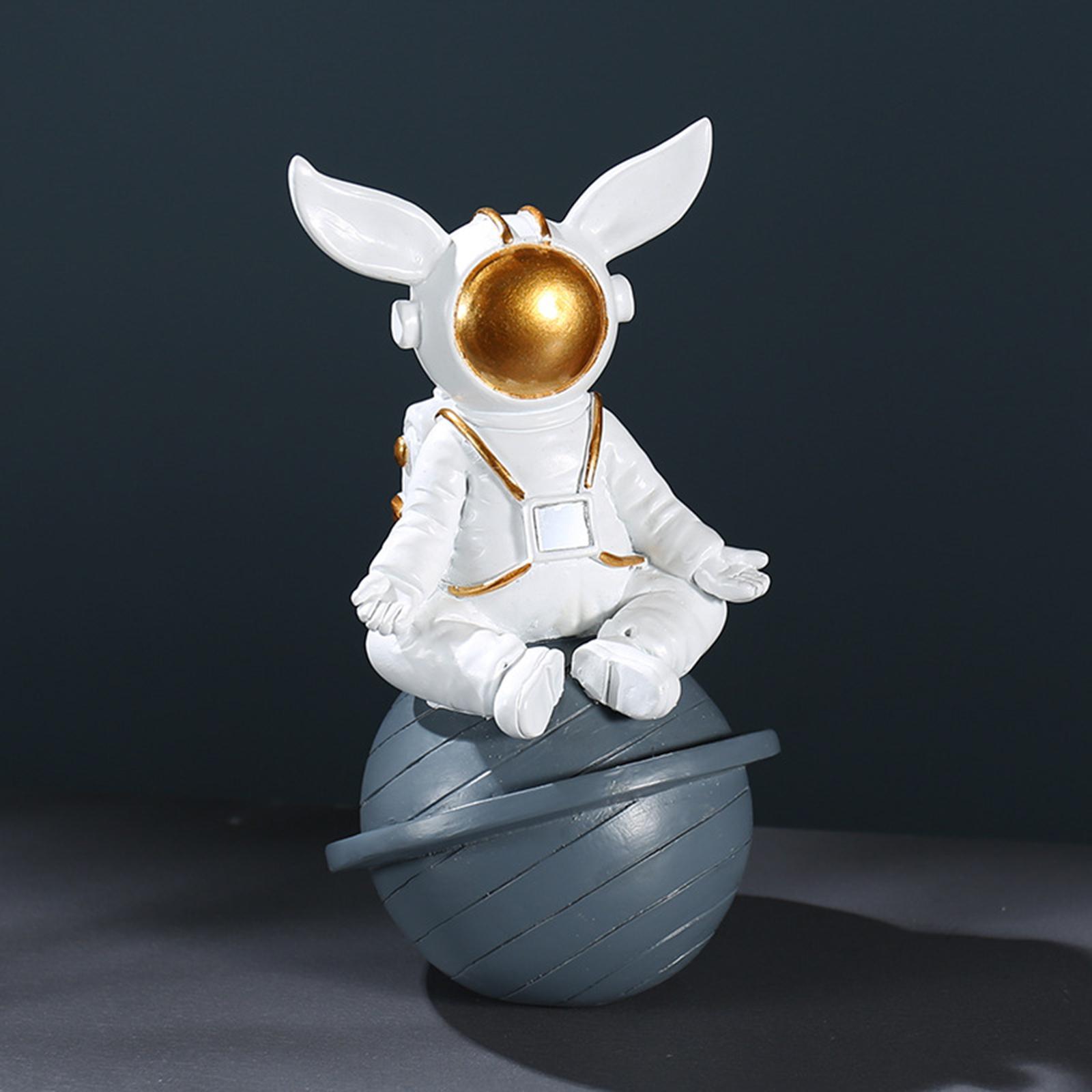 Spaceman Figurine Sculpture Astronaut Statue for Bookshelf Tabletop Bookcase