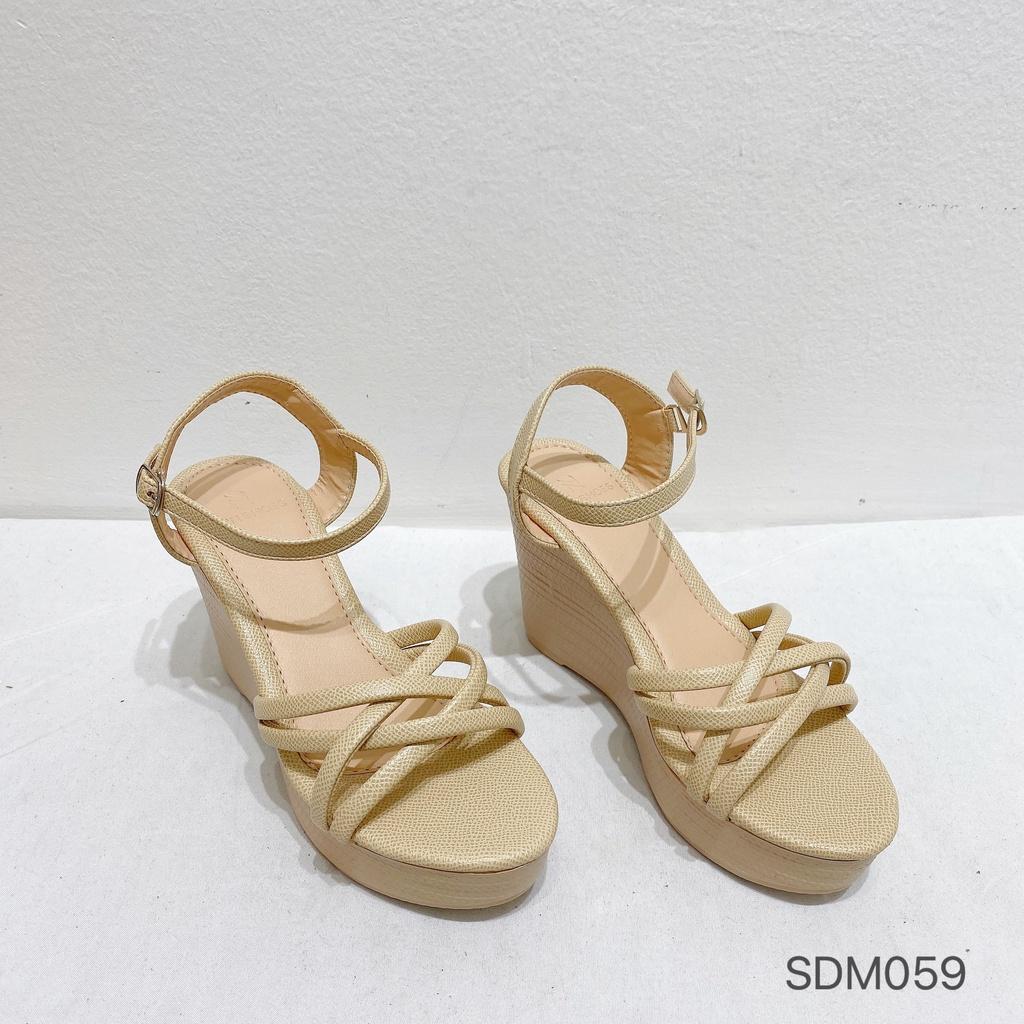 Giày nữ Ninshoes -Giày Sandal cao gót 7p đế xuồng mũi tròn 4 quai đan chéo nhau