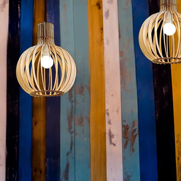 Đèn gỗ trang trí dáng củ tỏi