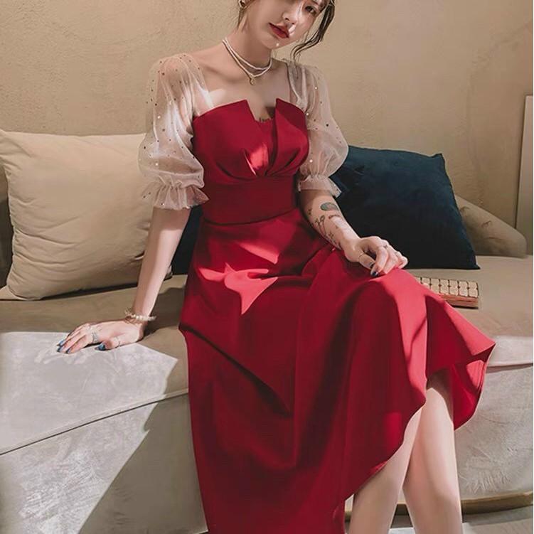 Đầm nữ dự tiệc cổ vuông tay ngắn phối ren màu đỏ đen dịp lễ tết nhẹ nhàng