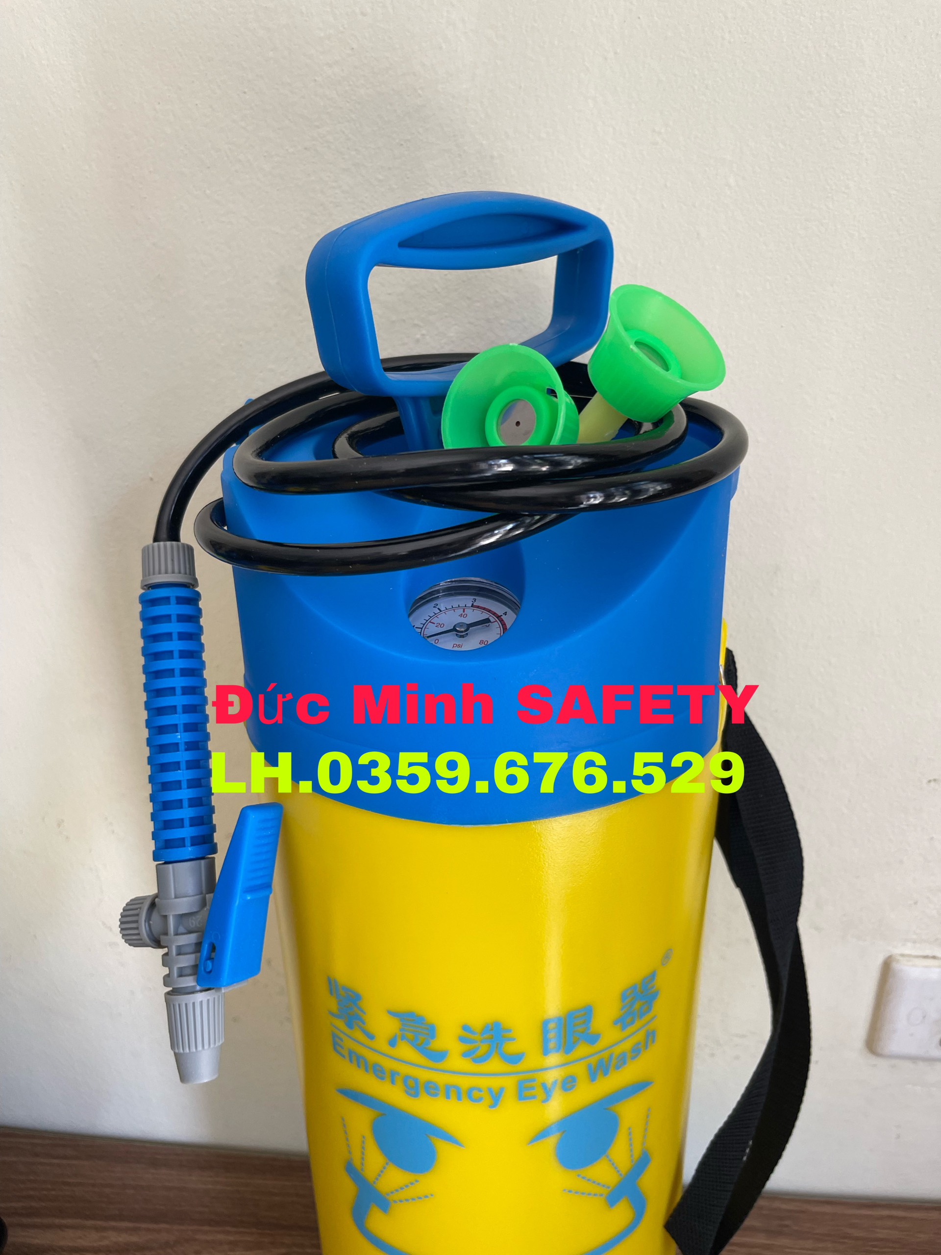 Bình rửa mắt khẩn cấp di động 8 lít