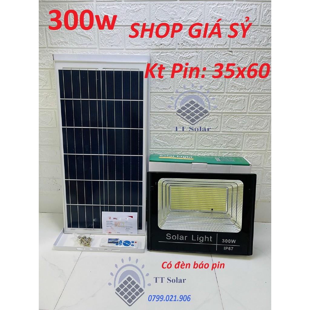 Đèn led pha năng lượng mặt trời 300w 200w 100w