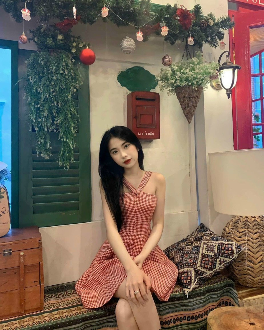 ĐẦM SUÔNG CỔ YẾM CARO DỰ TIỆC GIÁNG SINH NOEL
