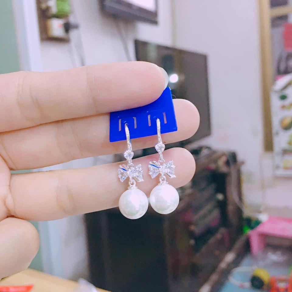 BÔNG TAI NƠ GẮN HẠT XINH XẮN -