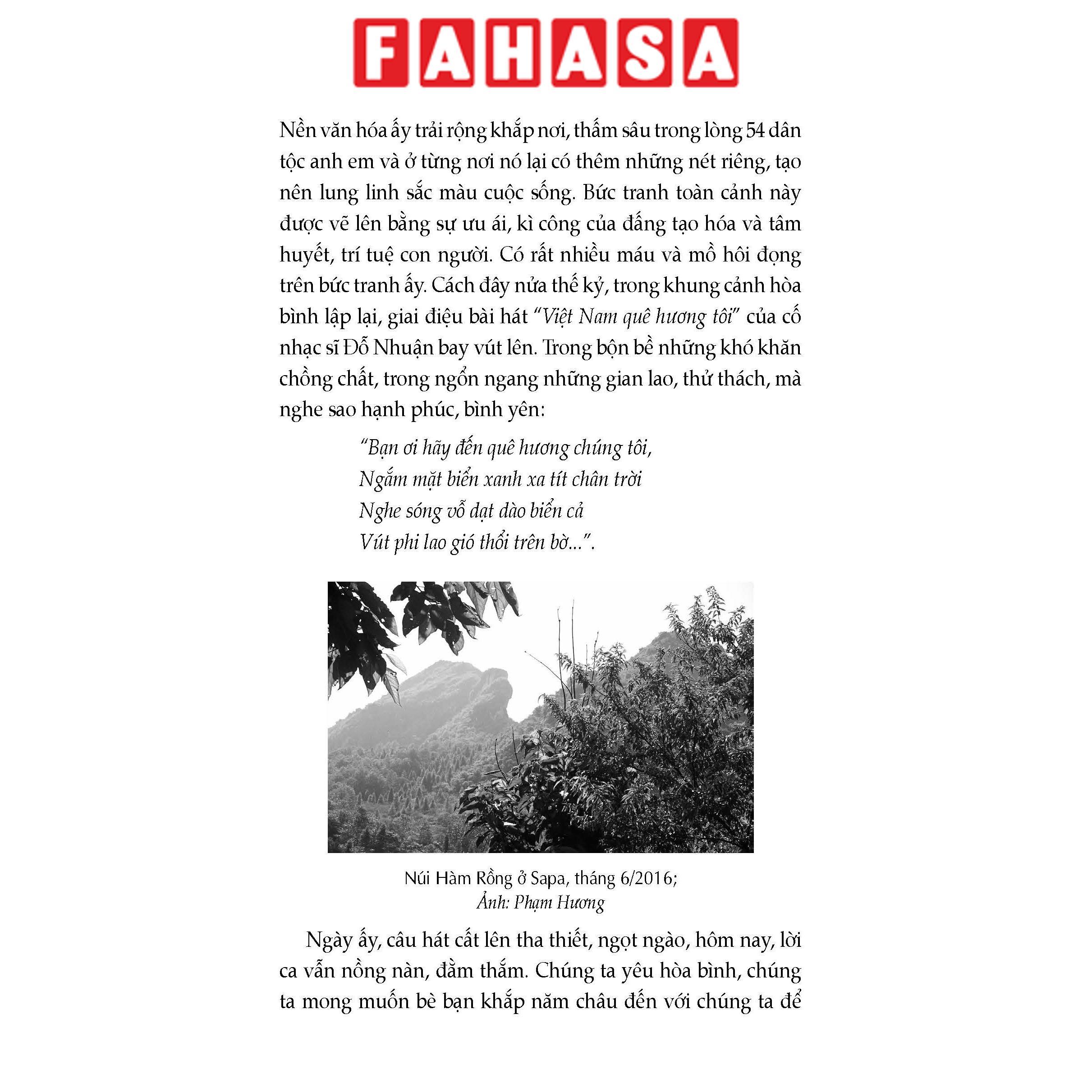 Sách - Hồ Chí Minh - Những Vần Thơ Trong Gông Cùm